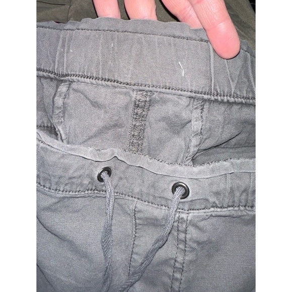 Sonoma Goods For Life Gray Paperbag Waist Capri Pants - Picture 3 of 4